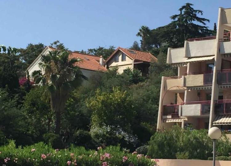 Chalet les mimosas Le Lavandou Extérieur photo